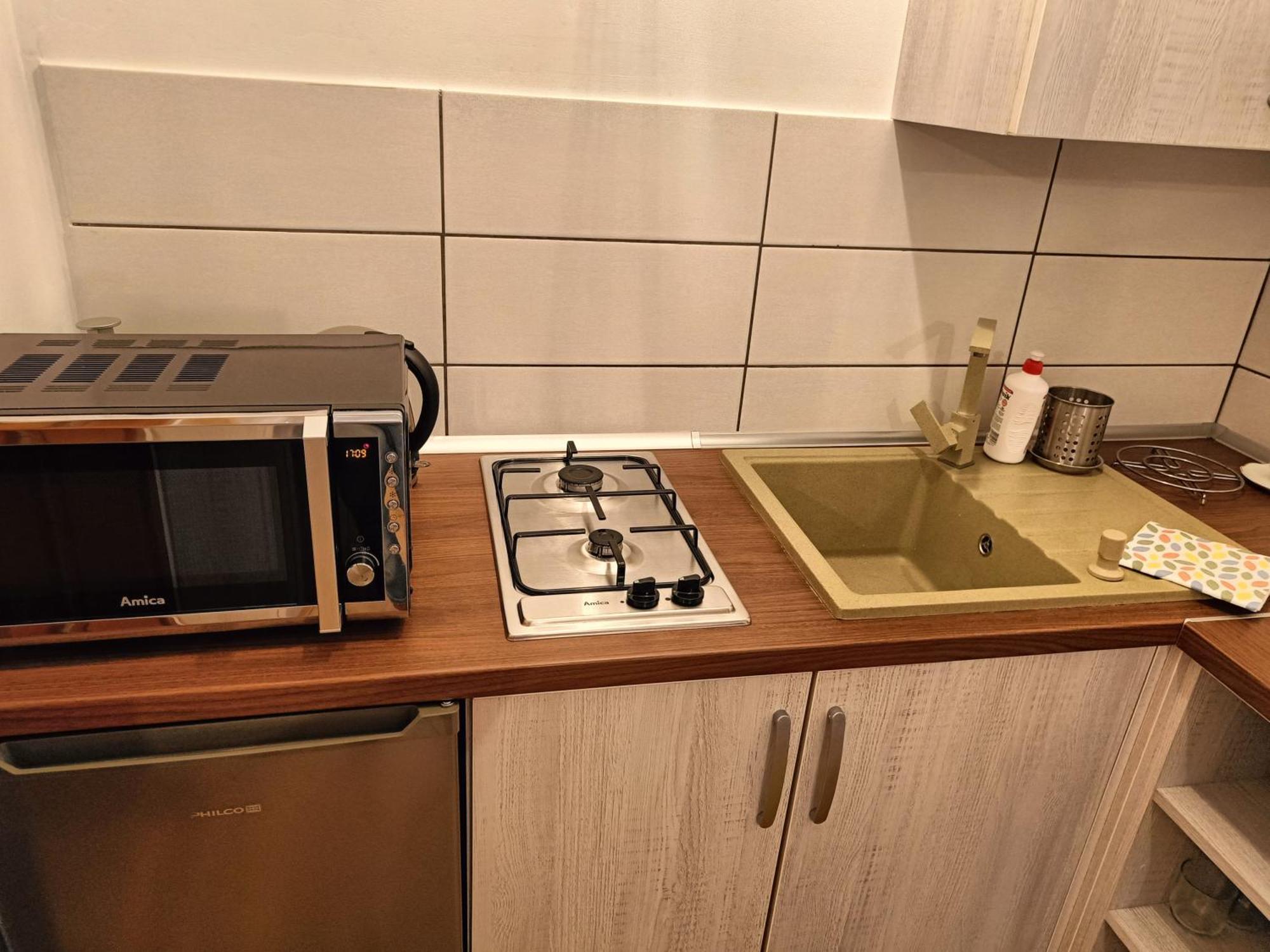 Pod Modrzewiami Apartment Milowka Ngoại thất bức ảnh